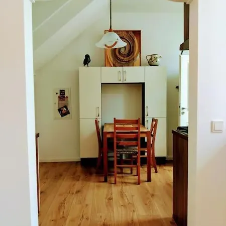 Sweet No 3 Apartment *